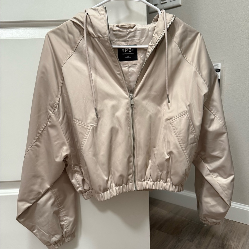 Abercrombie & Fitch YPB Satin Windbreaker in Sand - Picture 3 of 6